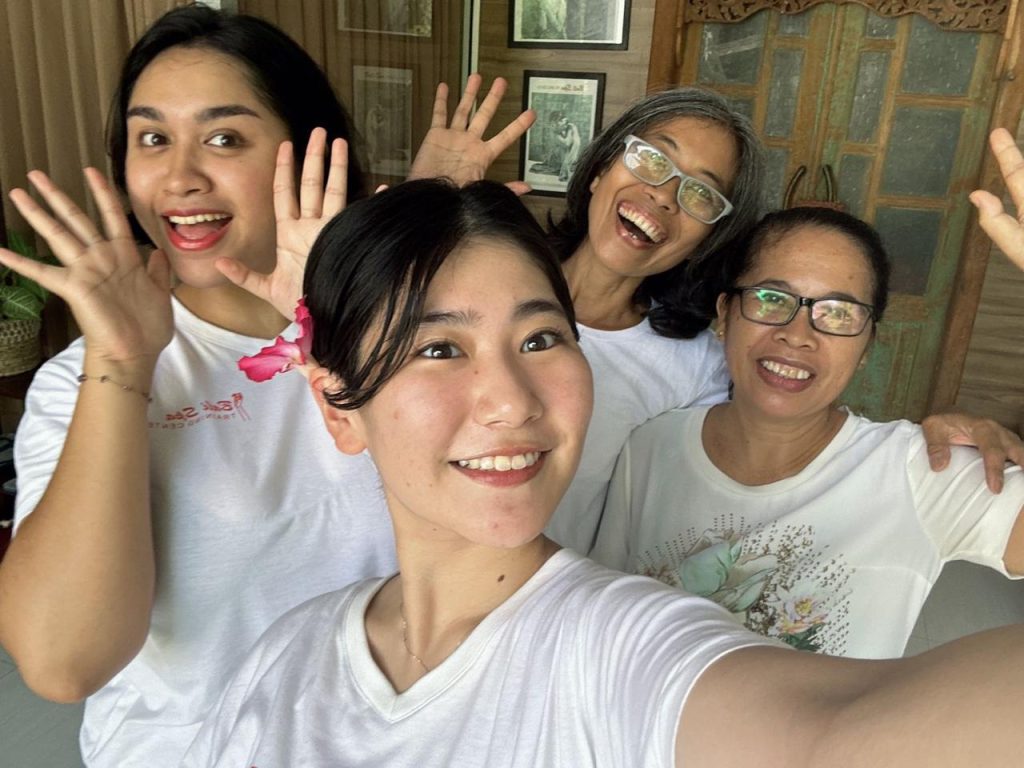 089cb305-3815-4f76-ba17-c472aa5c2af8